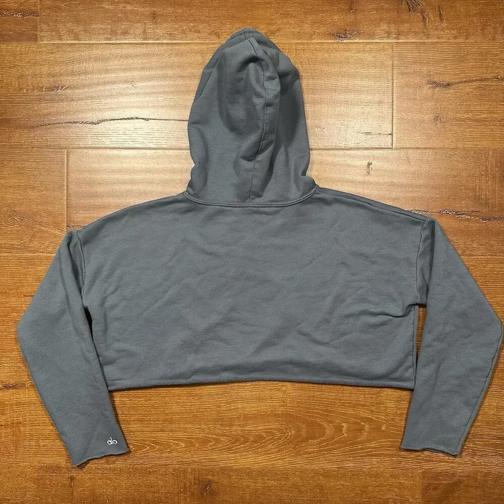 ALO Yoga quality sweater